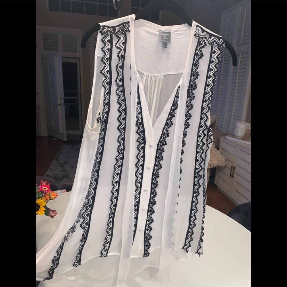 Seventy Two Changes Top - image 2